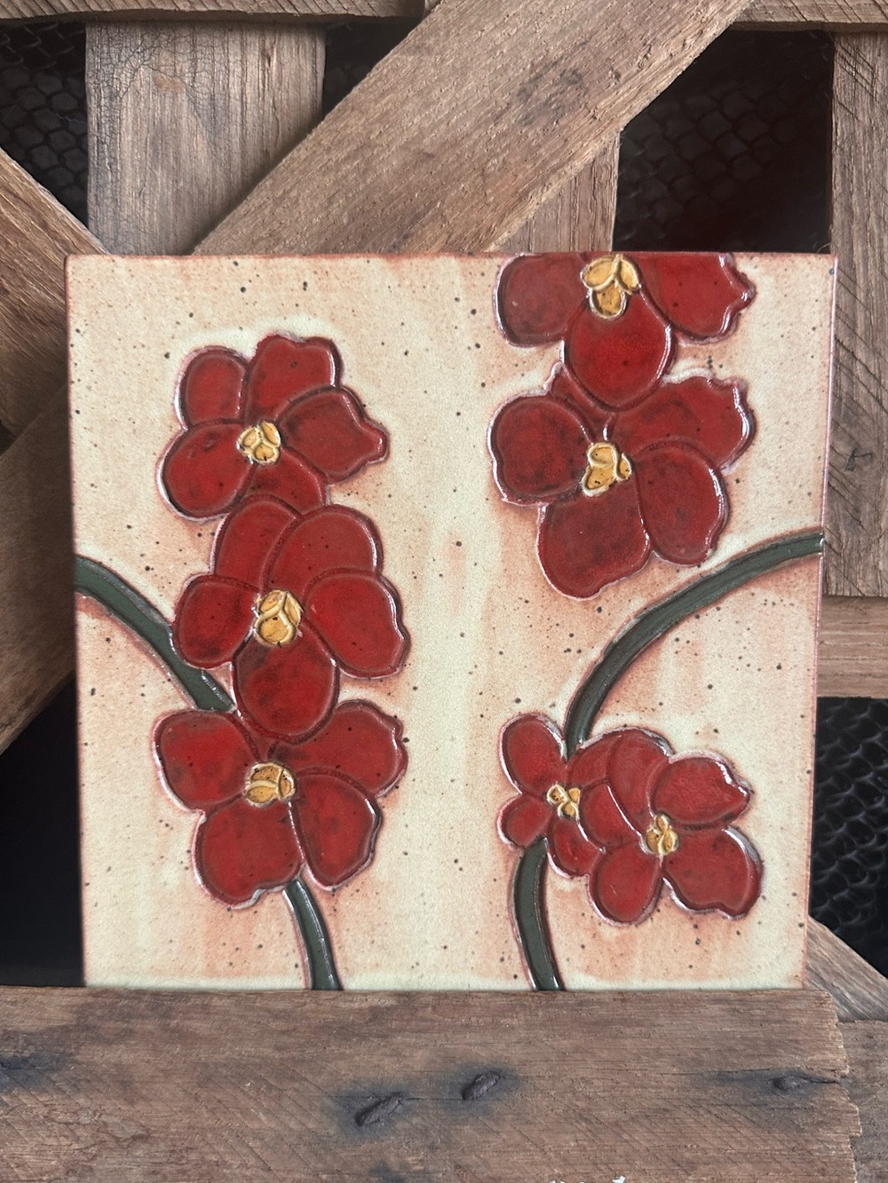 Handmade Whynot pottery hanging tile (50)